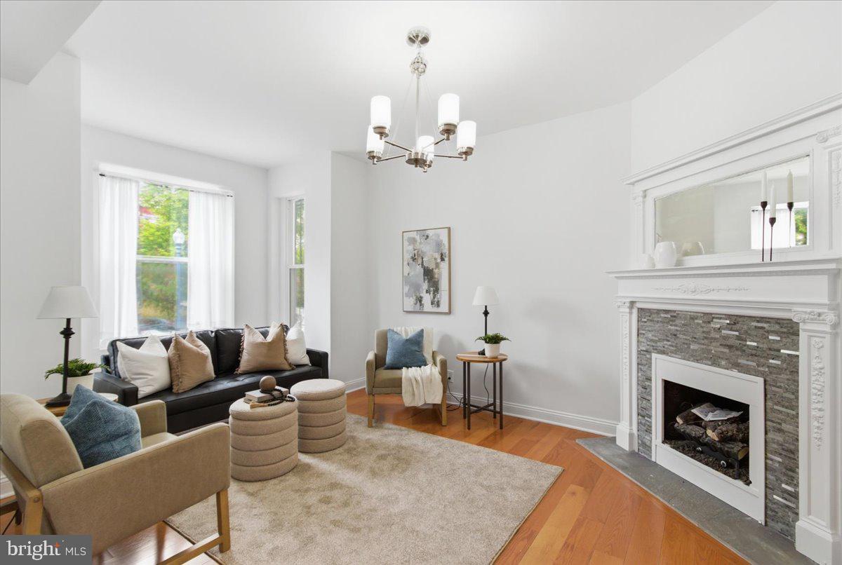 131 R Street Northeast, Unit A Washington, DC 20002 - Photo 2 of 22
