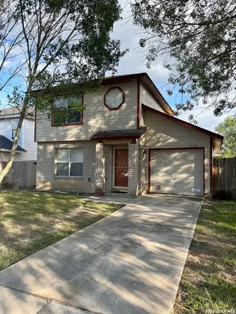 $1,400 | 10158 Bastrop Creek, San Antonio, TX 78245
