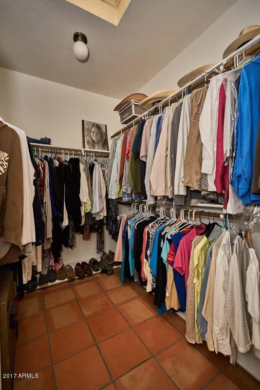621 West Ocotillo Road Phoenix, AZ 85013 - Photo 28 of 52 Master Bath-Walk in Closet