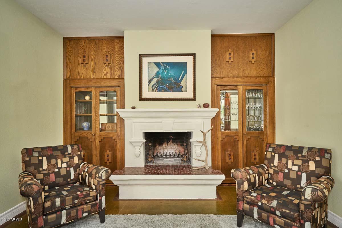 621 West Ocotillo Road Phoenix, AZ 85013 - Photo 10 of 52 Family Room-Fireplace and Cabinets