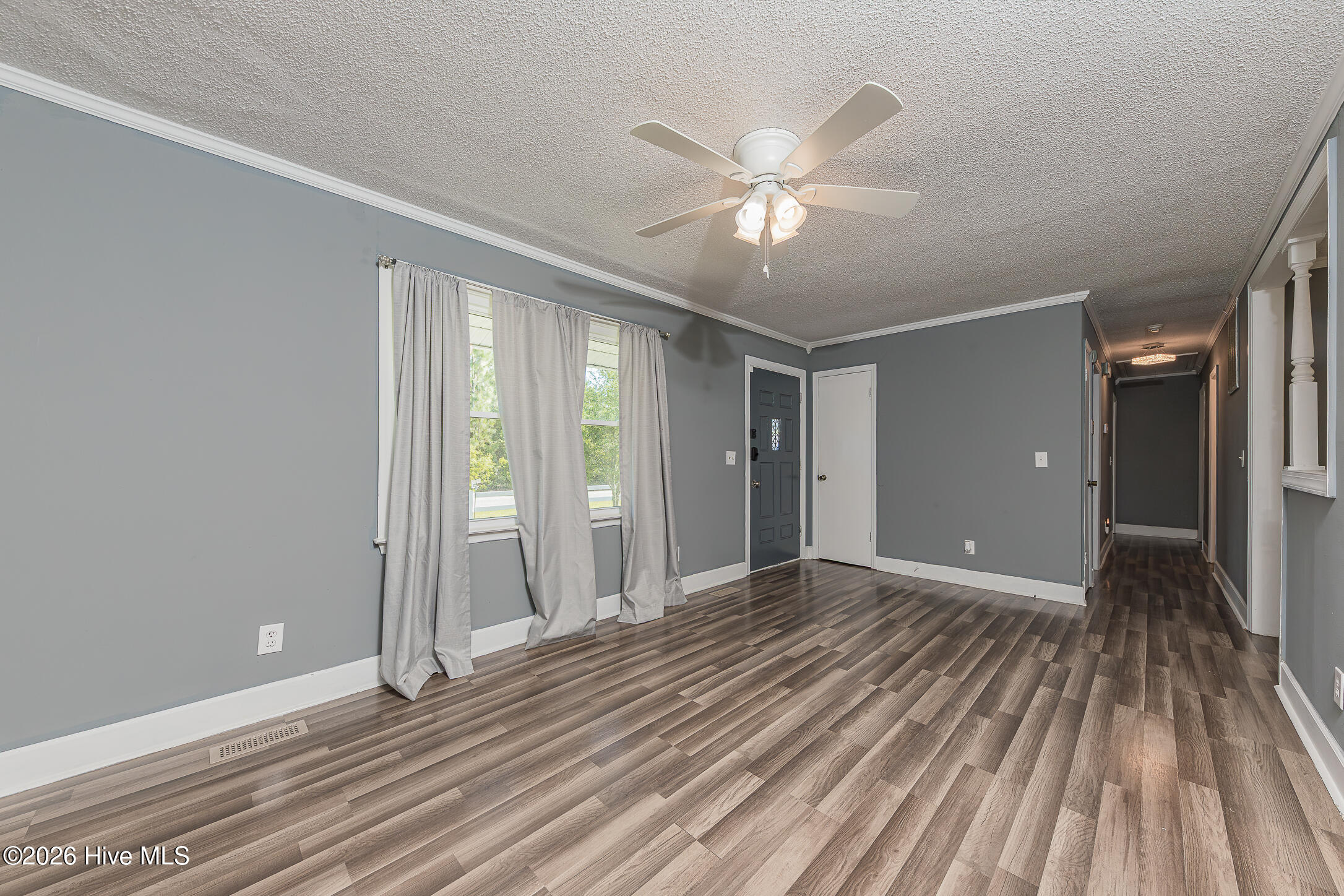 69 Sanders Drive Hubert, NC 28539 - Photo 5 of 33 11LIVING