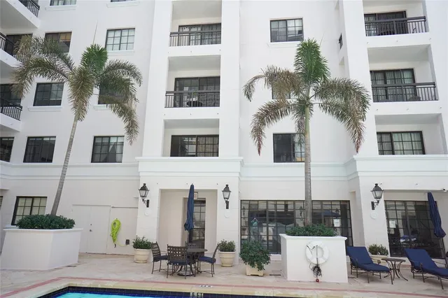 $2,500 | 233 South Federal Highway, Unit 312, Boca Raton, FL 33432