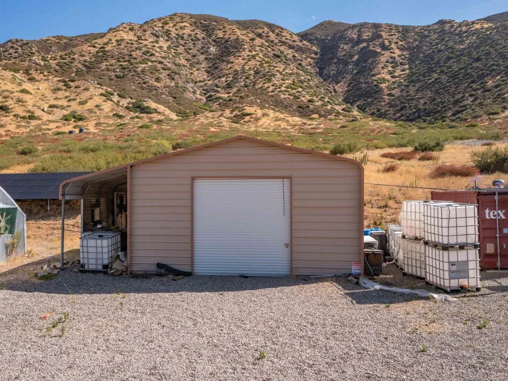 129 San Felipe Road Warner Springs, CA 92086 - Photo 14 of 23 a backyard of a house
