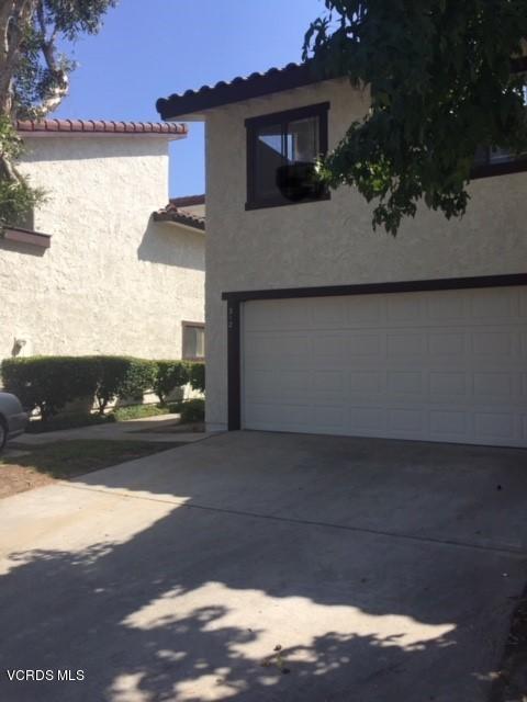 312 East Bard Road Oxnard, CA 93033 - Photo 2 of 20 a view of backyard with a outdoor space