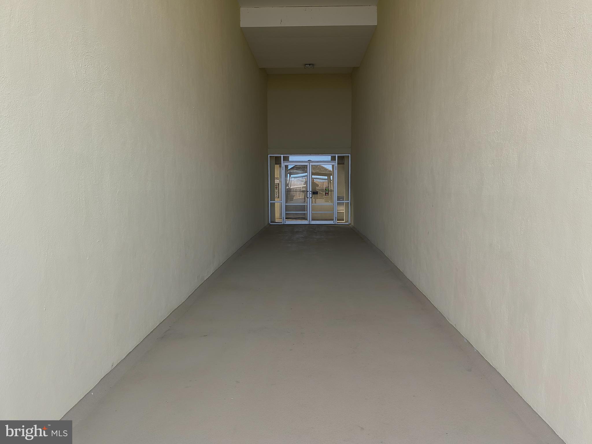 6803 Atlantic Avenue, Unit 4L Ocean City, MD 21842 - Photo 33 of 34