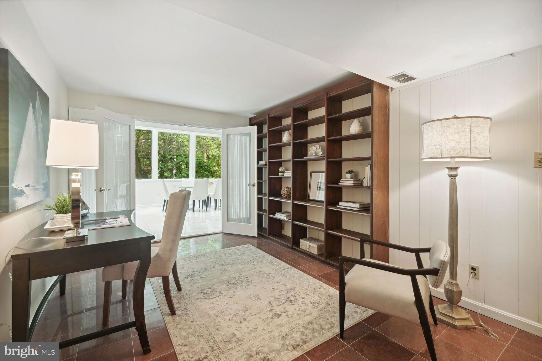 7204 Selkirk Drive Bethesda, MD 20817 - Photo 17 of 49 Main Floor Office or Den