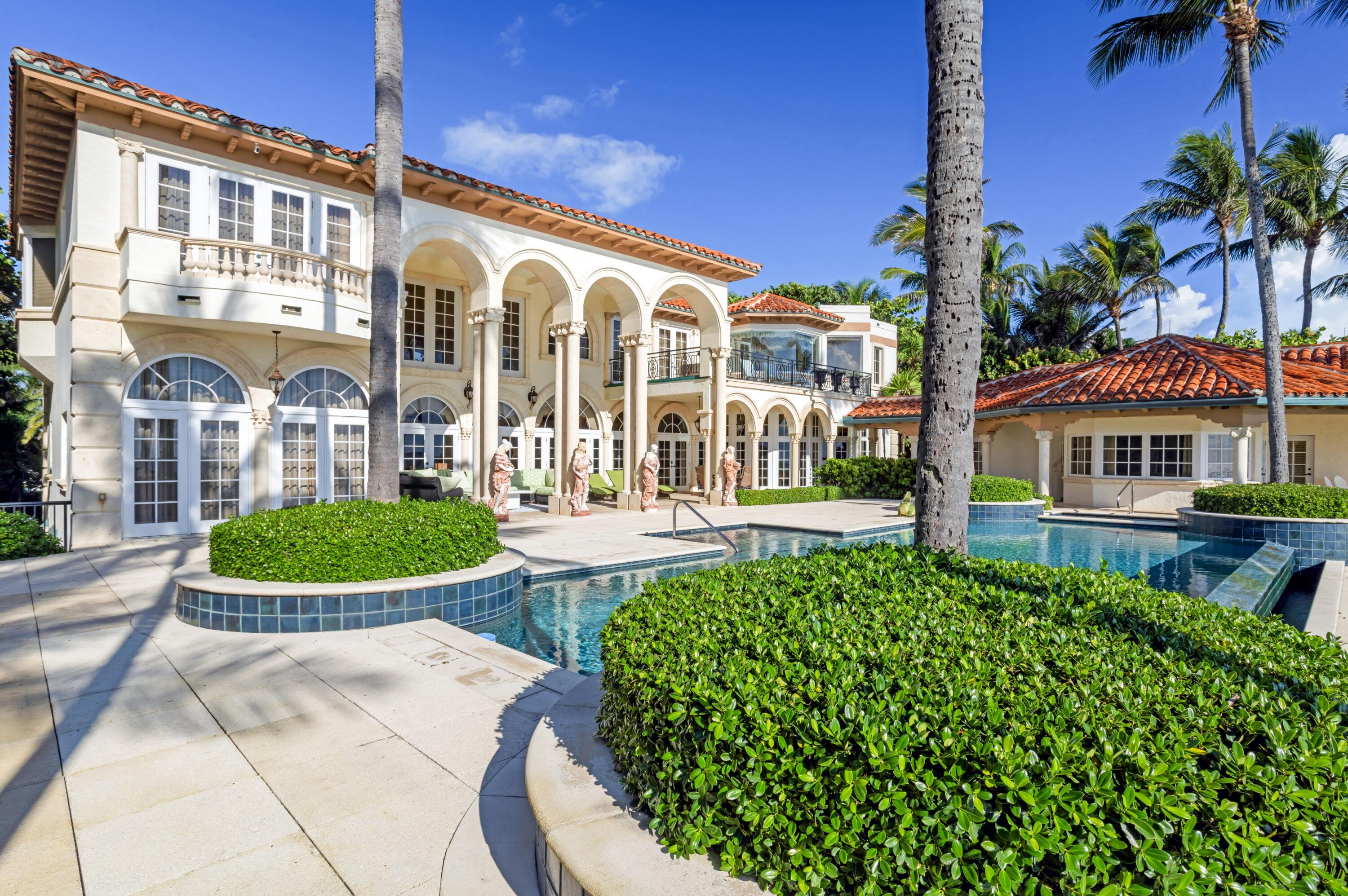 6133 North Ocean Boulevard Ocean Ridge, FL 33435 - Photo 4 of 64 dash_REAR_RIGHT_EB