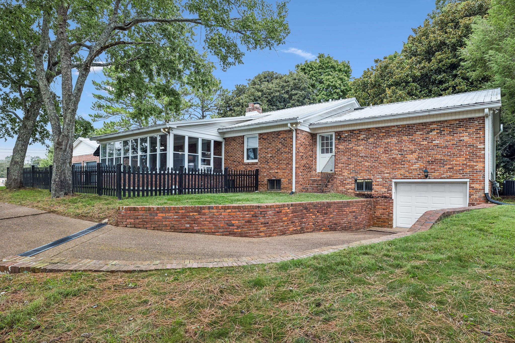 2641 Buckner Road Thompson's Station, TN 37179 - Photo 25 of 98