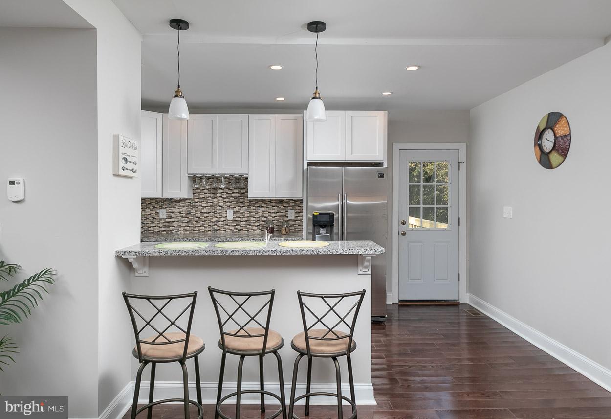 5606 Plymouth Road Baltimore, MD 21214 - Photo 2 of 36 Kitchen