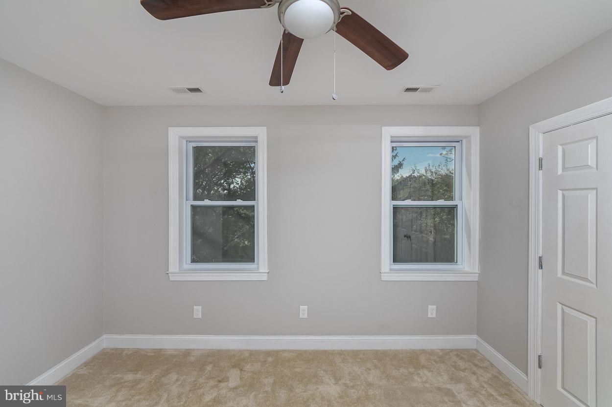 5606 Plymouth Road Baltimore, MD 21214 - Photo 20 of 36 Bedroom