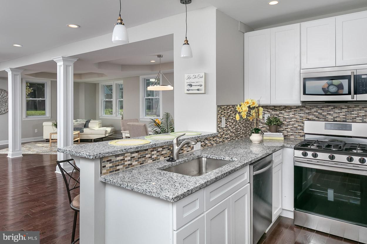 5606 Plymouth Road Baltimore, MD 21214 - Photo 4 of 36 kitchen