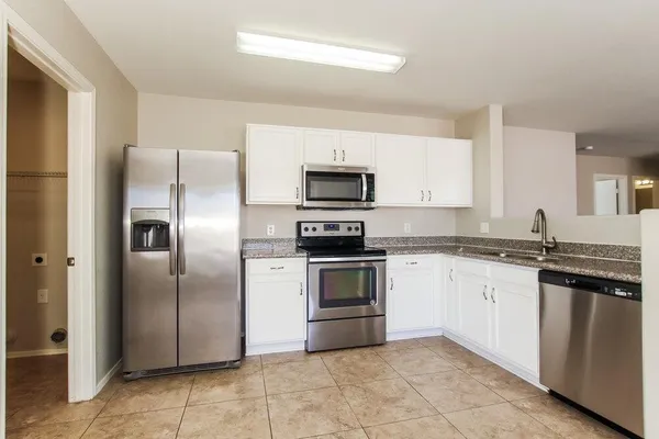 $1,985 | 16080 West Jackson Street, Goodyear, AZ 85338