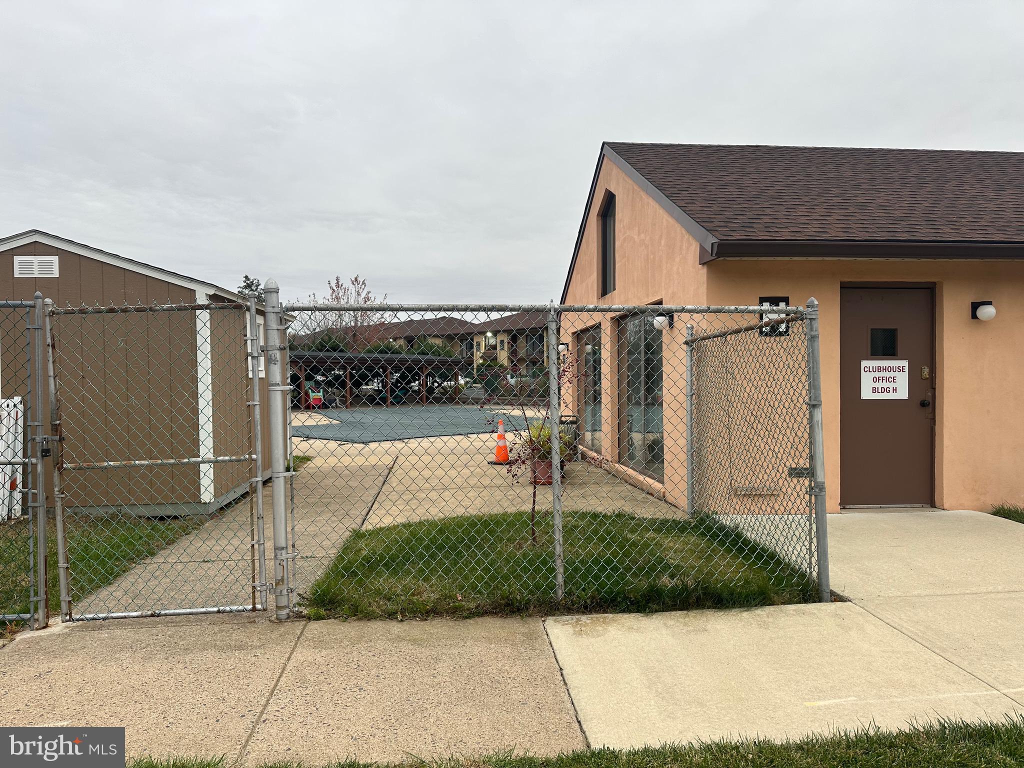 9906 Bustleton Avenue, Unit C13 Philadelphia, PA 19115 - Photo 3 of 8