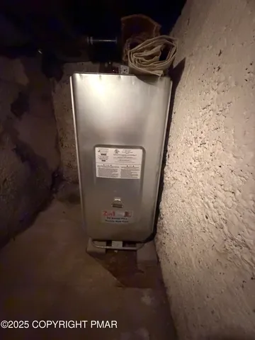 $159,000 | 68 East Railroad Street, Nesquehoning, PA 18240