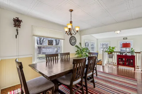 $429,000 | 171 West Main Street, Fontana, WI 53125