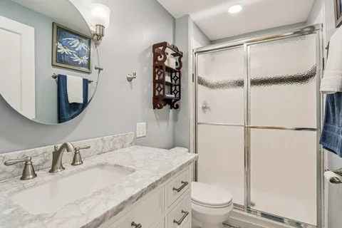 $429,000 | 171 West Main Street, Fontana, WI 53125