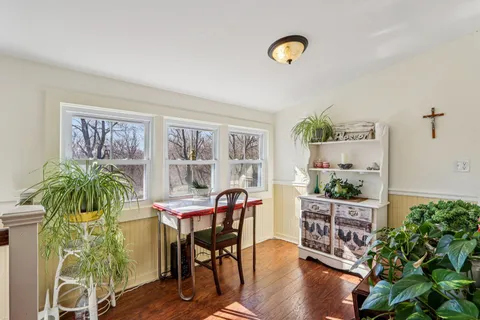 $429,000 | 171 West Main Street, Fontana, WI 53125