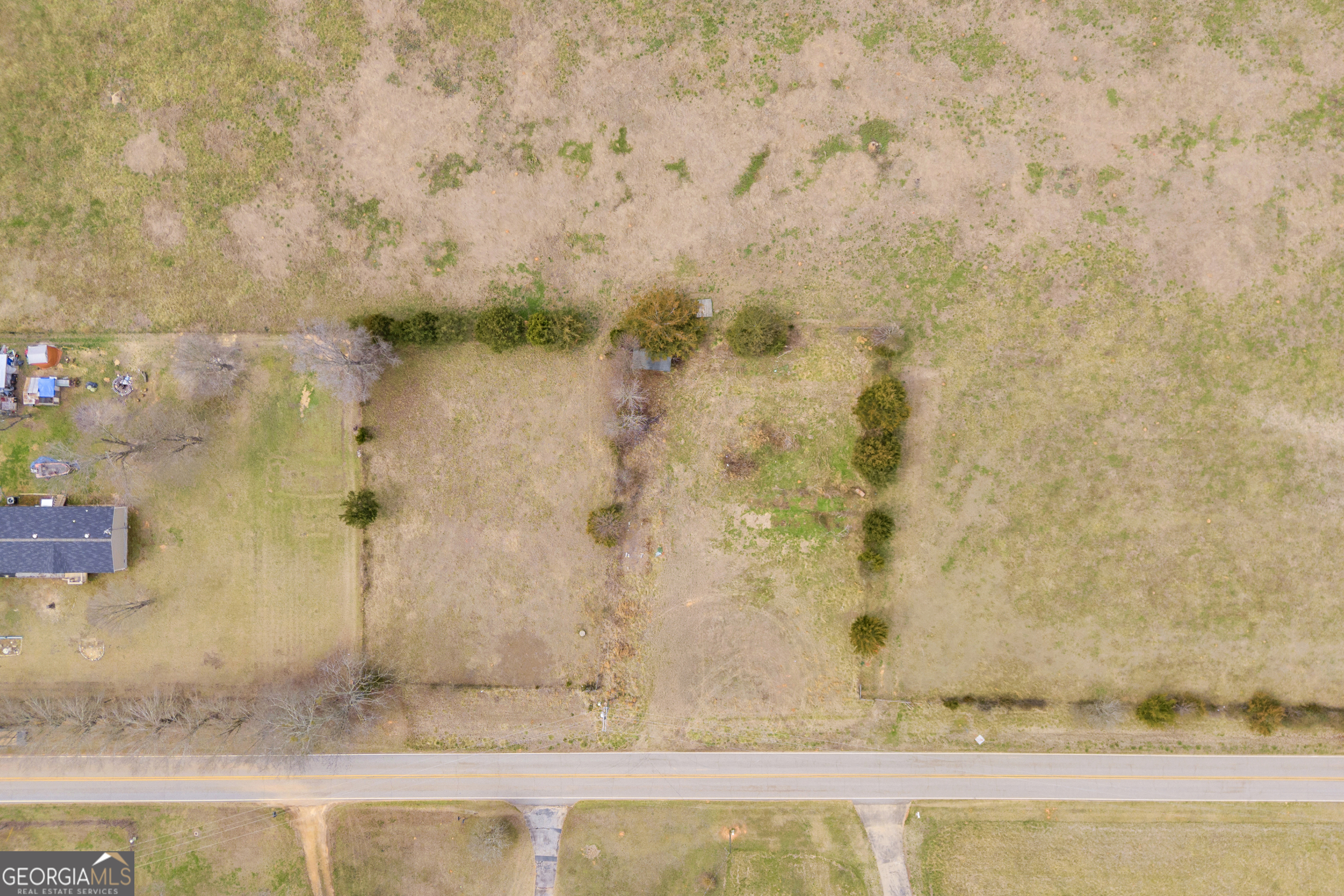7743 Mt Olivet Road Hartwell, GA 30643 - Photo 12 of 42 a view of wooden floor in a bathroom