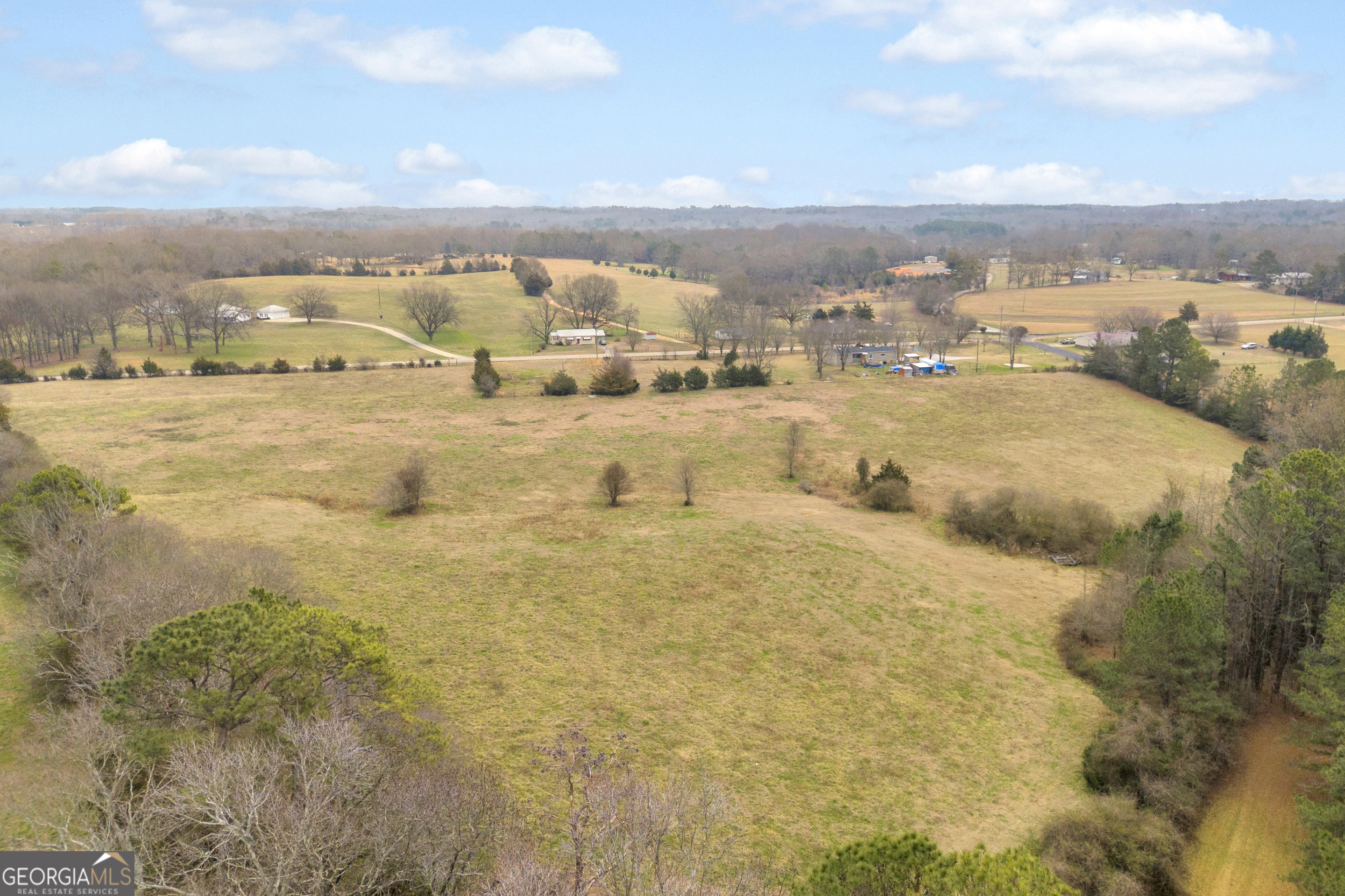 7743 Mt Olivet Road Hartwell, GA 30643 - Photo 18 of 42 a view of an ocean view