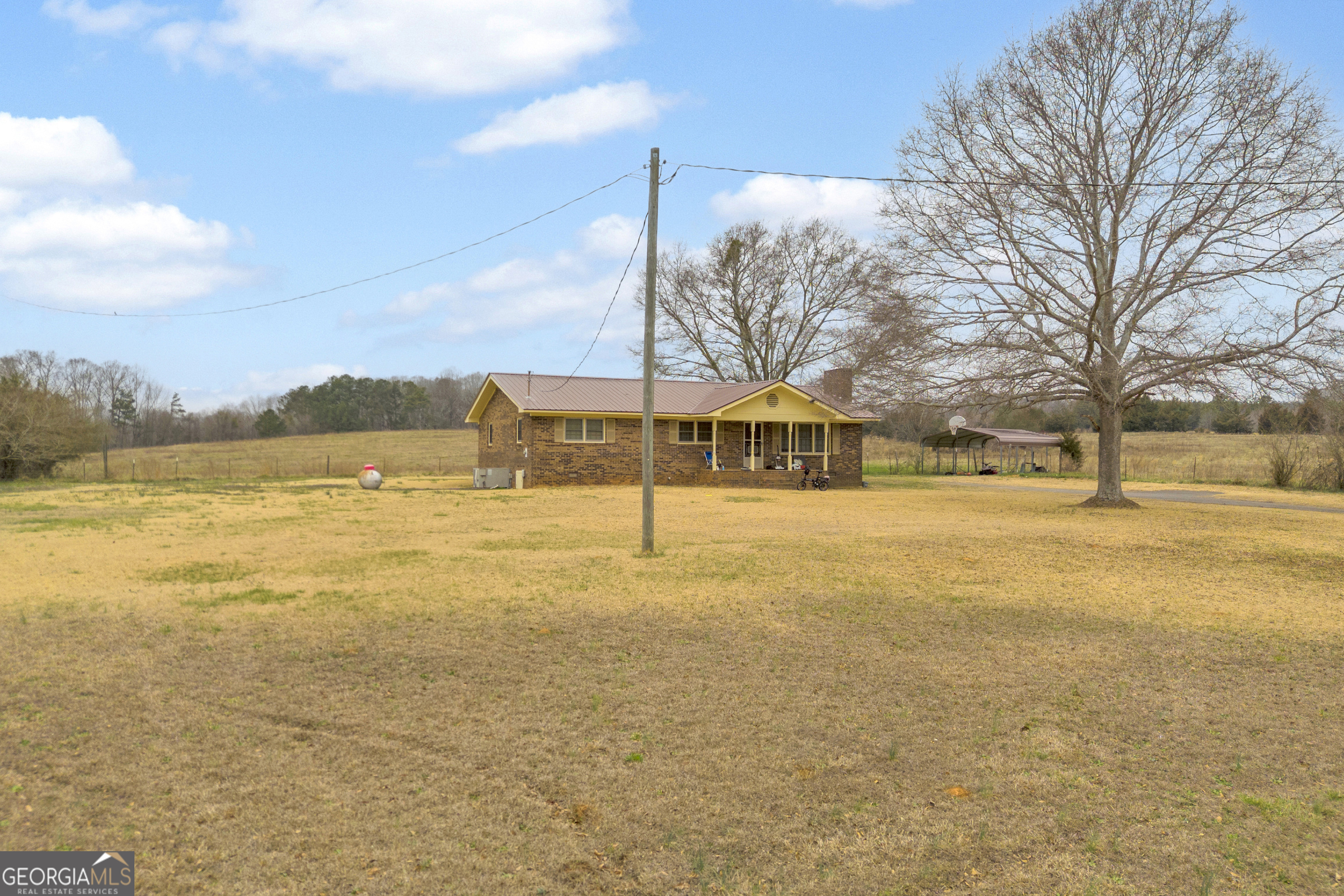 7743 Mt Olivet Road Hartwell, GA 30643 - Photo 34 of 42 a view of an ocean view