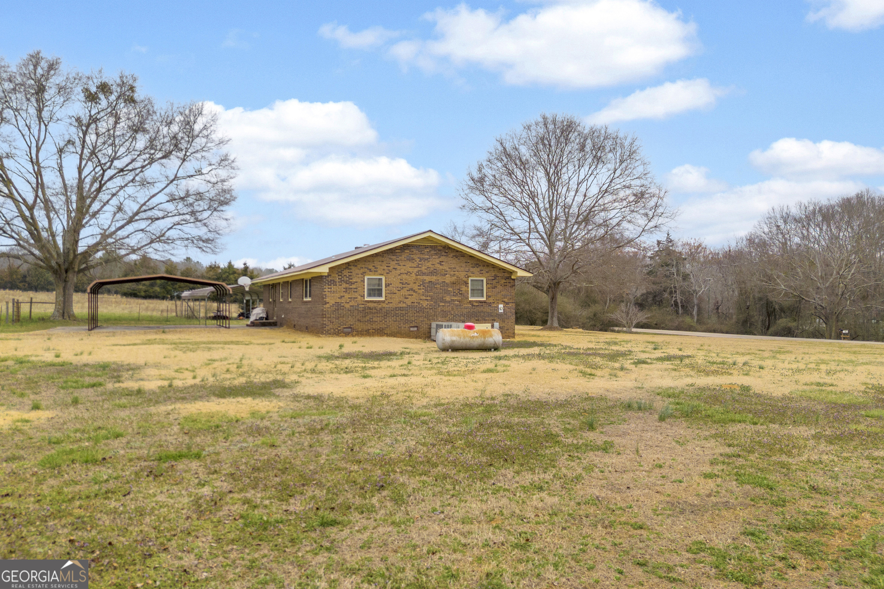 7743 Mt Olivet Road Hartwell, GA 30643 - Photo 37 of 42 a view of big yard with large trees