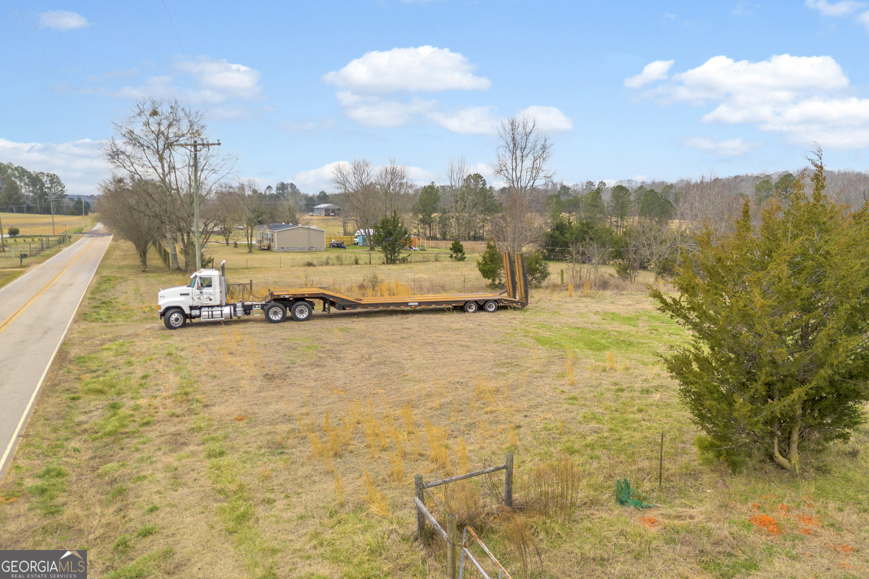 7743 Mt Olivet Road Hartwell, GA 30643 - Photo 41 of 42 a view of a city