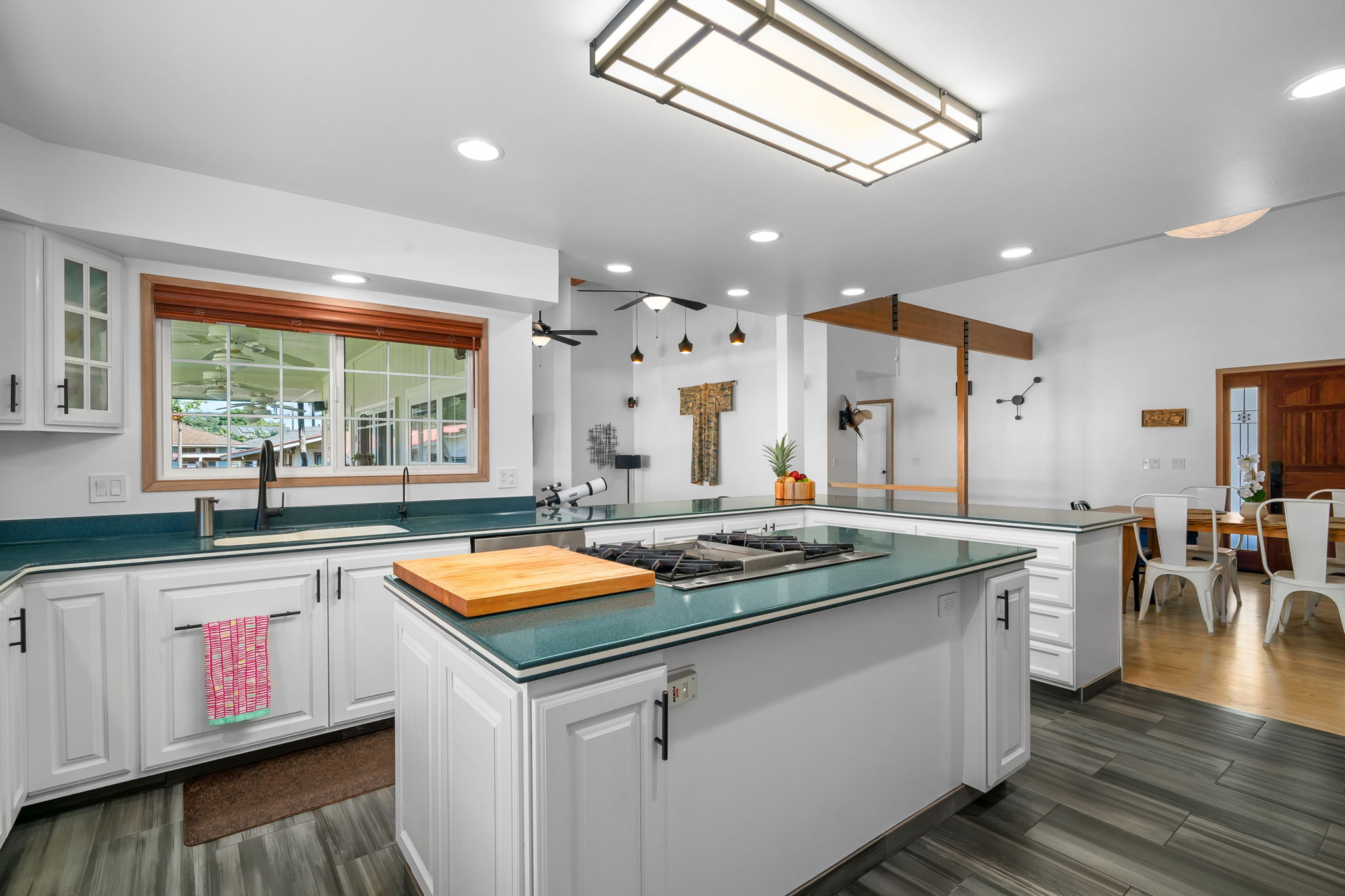 9897 Kahakai Road Waimea, HI 96796 - Photo 7 of 30