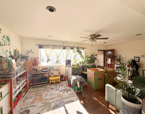 $749,900 | 1556 North 8th Place, Port Hueneme, CA 93041