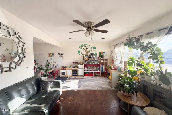 $749,900 | 1556 North 8th Place, Port Hueneme, CA 93041