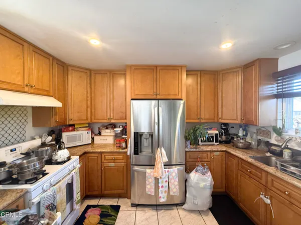 $749,900 | 1556 North 8th Place, Port Hueneme, CA 93041