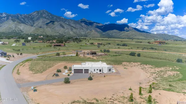 $659,000 | 6397 East Red Oak Circle, Hereford, AZ 85615