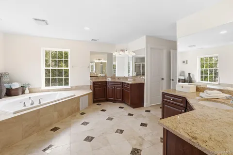 $1,949,000 | 5 Morning View Court, Chappaqua, NY 10514