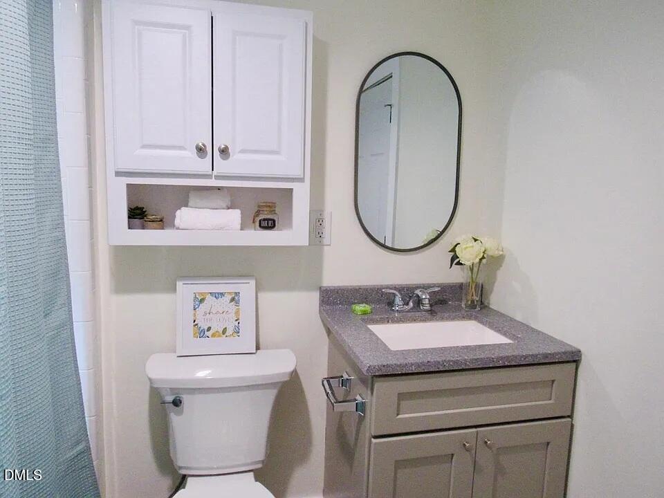 209 Carbonton Road Sanford, NC 27330 - Photo 12 of 17