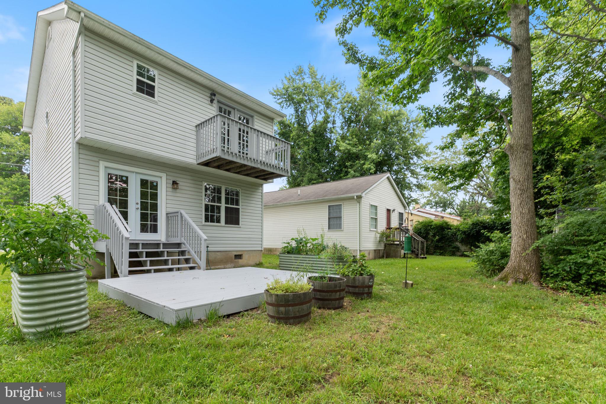1527 Lincoln Road Shady Side, MD 20764 - Photo 25 of 30 a view of a house with backyard