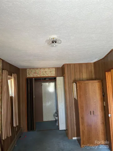 $175,000 | 202 Lyndhurst Drive, Hendersonville, NC 28791