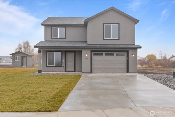 $374,750 | 208 Rattray Drive, Mattawa, WA 99349