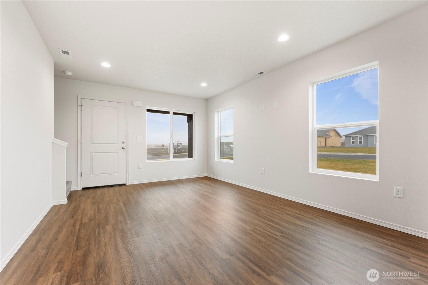 208 Rattray Drive Mattawa, WA 99349 - Photo 5 of 26