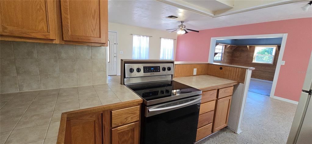 6368 Spring Hill Drive Spring Hill, FL 34606 - Photo 14 of 48