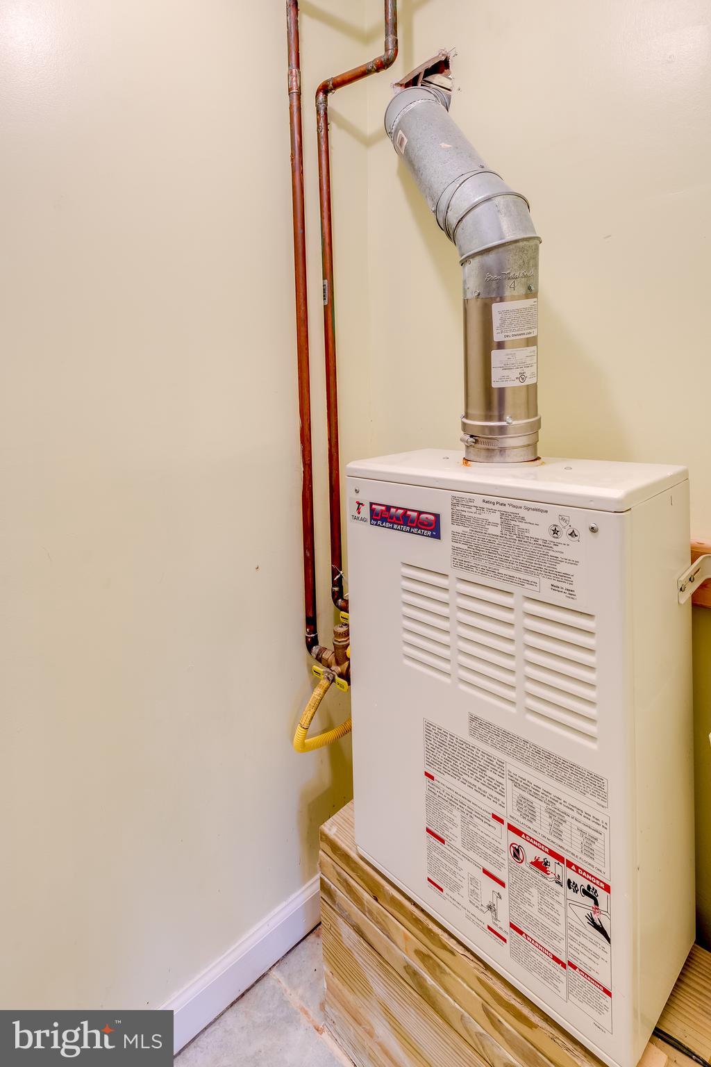 3206 13th Road South Arlington, VA 22204 - Photo 27 of 35 Tankless Water Heater