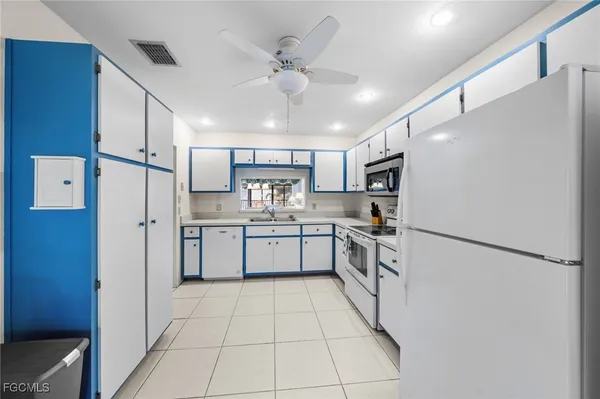 $139,000 | 15448 Admiralty Circle, Unit 8, North Fort Myers, FL 33917