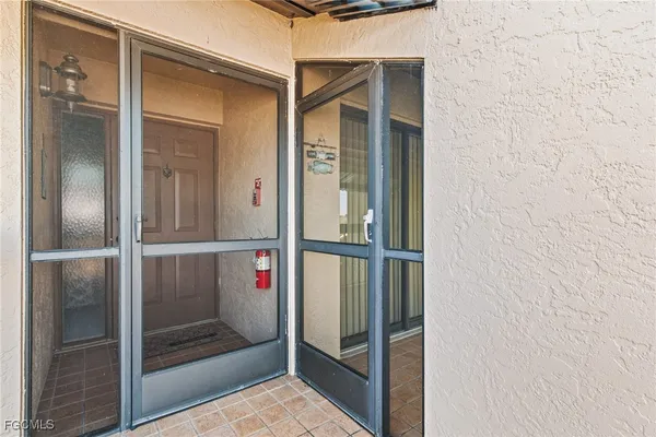 $139,000 | 15448 Admiralty Circle, Unit 8, North Fort Myers, FL 33917