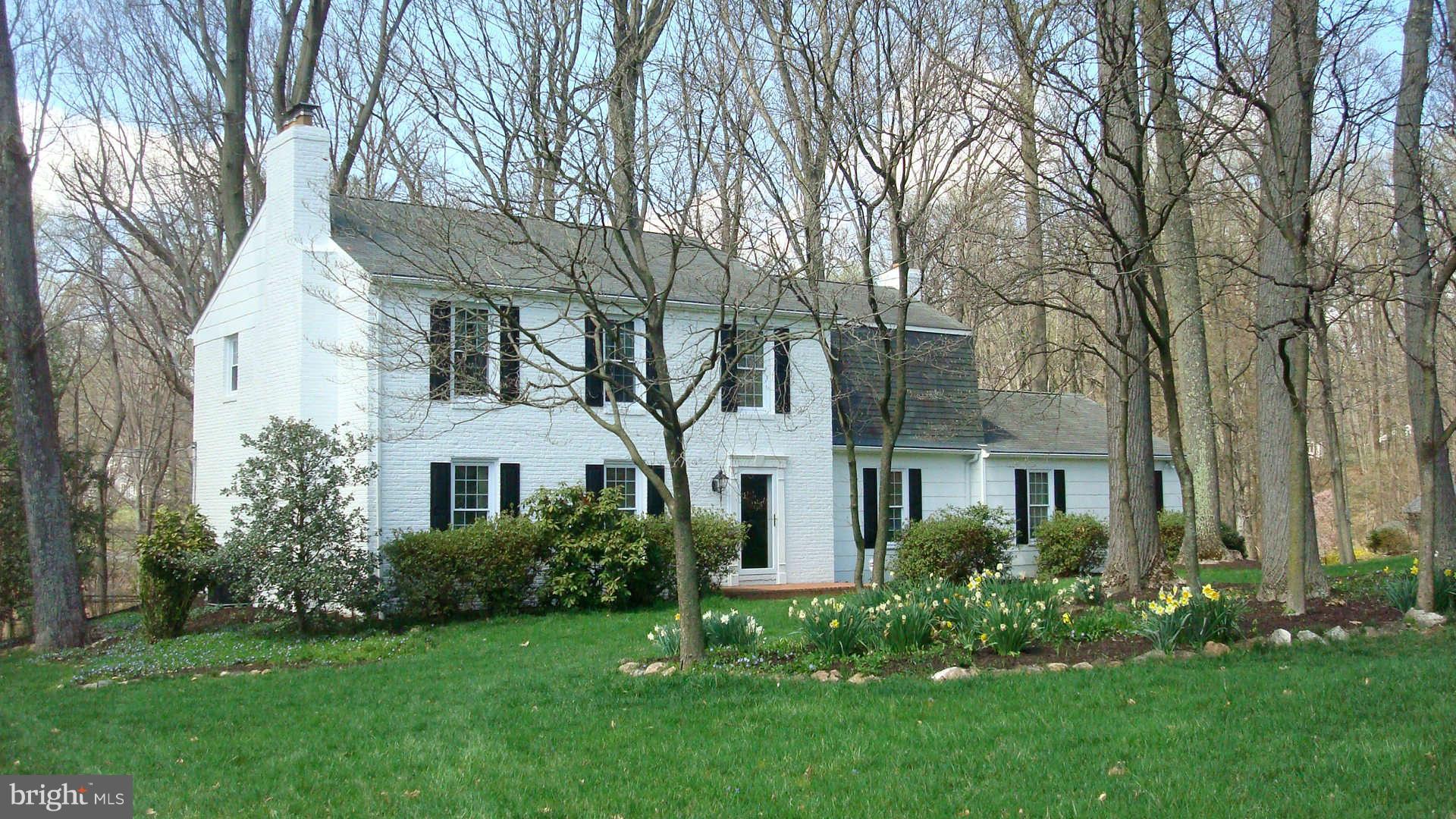 Exterior (Front)