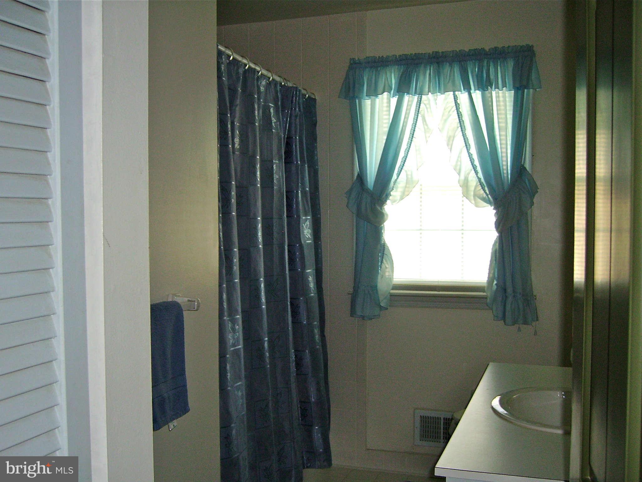 13604 Bardon Road Phoenix, MD 21131 - Photo 15 of 29 Bath