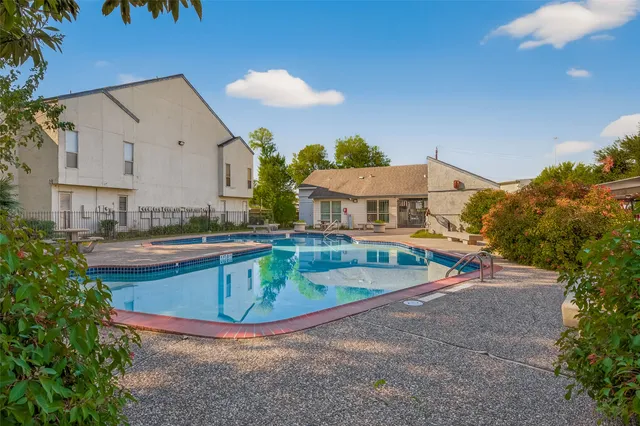 $67,000 | 7313 Gulf Freeway, Unit 911, Houston, TX 77017