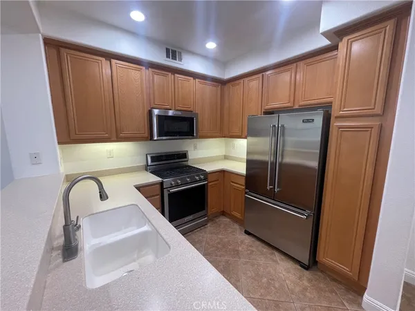 $3,100 | 7736 Chambray Place, Rancho Cucamonga, CA 91739