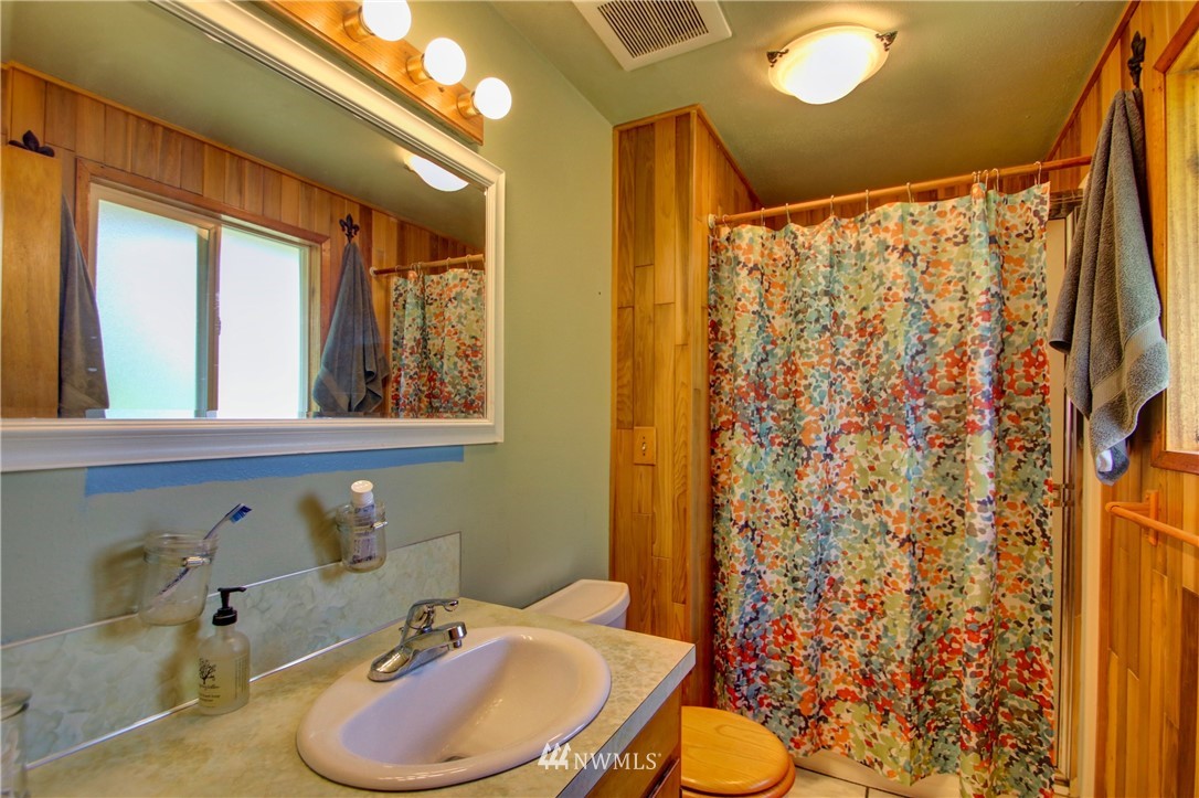 8485 Lusk Road Concrete, WA 98237 - Photo 16 of 27 Gallery Image 16