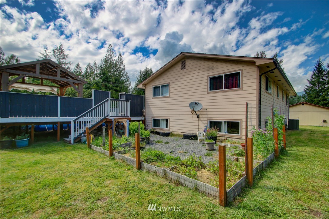 8485 Lusk Road Concrete, WA 98237 - Photo 21 of 27 Gallery Image 21