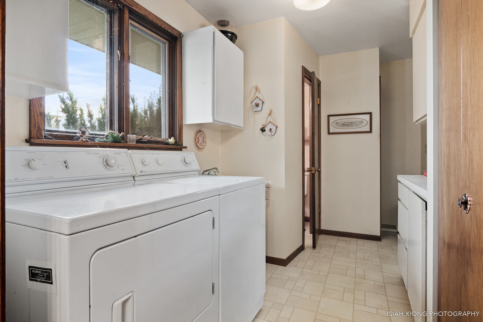 45W702 Wheeler Road Sugar Grove, IL 60554 - Photo 21 of 49 a view of bathroom with dual sinks