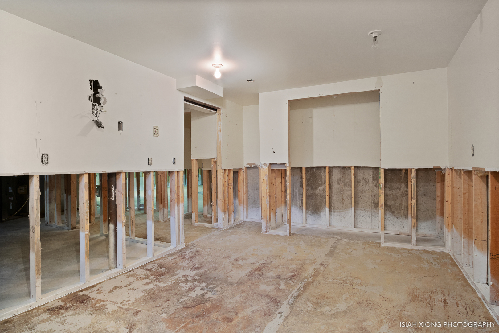 45W702 Wheeler Road Sugar Grove, IL 60554 - Photo 33 of 49 a view of entryway with wooden floor