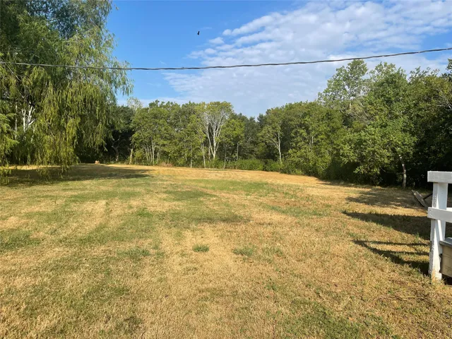 $1,700 | 19278 County Road 927A, Alvin, TX 77511